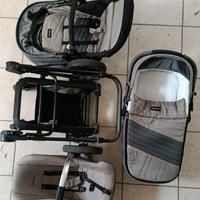 Passeggino Trio Foppapedretti con base isofix