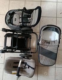 Passeggino Trio Foppapedretti con base isofix