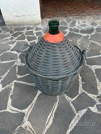 Damigiane in vetro vintage con rivestimento