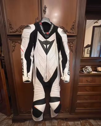 Tuta moto