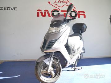 Kymco Dink 200