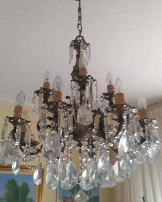 Lampadario con gocce