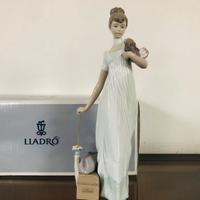 Statuina ceramica Lladro’