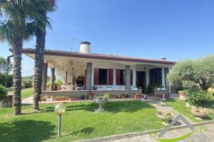 CASA SINGOLA SU UN UNICO LIVELLO