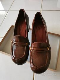 Mocassini invernali in vernice Lorena Paggi 38