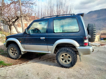 Mitsubishi pajero 2.5 gls