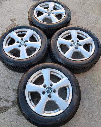 cerchi 5x108 Ford focus con gomme 205/55r16