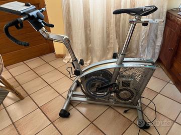 Ergometro Daum 8008 TRS - attrezzatura palestra