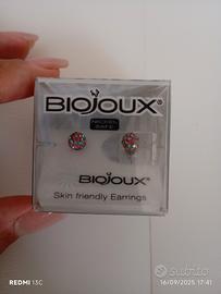 orecchini a pallina rosa e blu