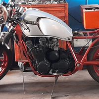 Yamaha xj 750