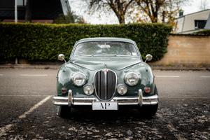 Jaguar MKII 3.4 | RHD | Verde Sherwood | Restauro