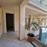 UFFICIO A MONTECATINI-TERME