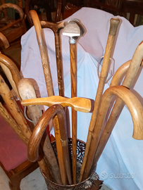 Bastoni in legno da passeggio anni 1970-80