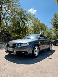 audi a4 avant s-line