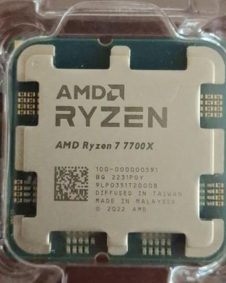AMD Ryzen 7 7700X come nuovo - con scatola+fattura