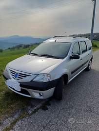 Dacia logan MCV 1.6 LAUREATE 7 posti GPL
