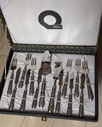 Servizio di Posate Risolì in Argento 800