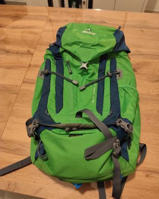 zaino trekking Deuter 30 litri 