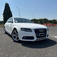 Audi A4 Avant S Line 143 CV