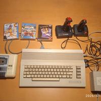 Commodore 64 ed accessori.