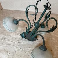 Lampadario verde in ferro battuto