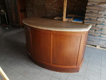 antico bancone da farmacia negozio 