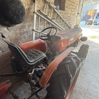 Trattore modello Fiat td 300 4WD