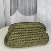 borsa all’uncinetto verde militare