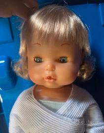 Bambola vintage sbrodolina