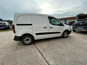 Peugeot partner 3 posti