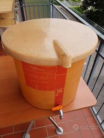 Contenitore  vetroresina per alimenti (olio/vino)