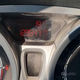 ford fiesta 2011 gpl