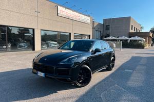 Porsche Cayenne 3.0 E-Hybrid Coupè Platinum 5 Post