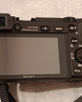 Fotocamera Sony Alpha 6000L, nuovissima