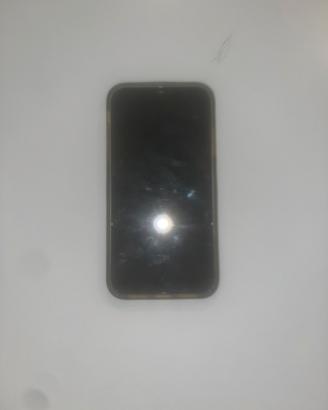 iPhone 11 usato 2 anni con cover e copri fotocamer