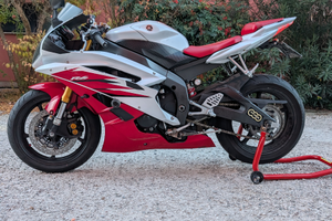 Yamaha r6