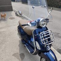 Vespa Primavera  150