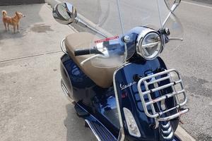 Vespa Primavera  150