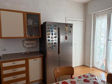 ? Stanze singole in appartamento a 200 -