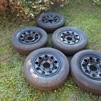 cerchi fuoristrada e gomme 195 R15 C Suzuki Vitara