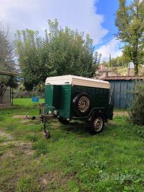 Carrello auto chiuso