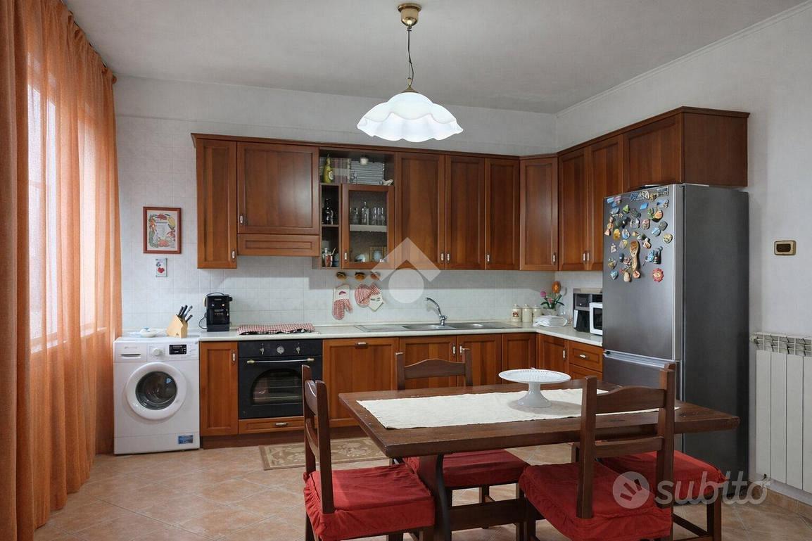 House in Bisceglie, Barletta-Andria-Trani - Altro