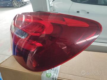 fanale posteriore destro Mercedes classe A