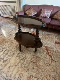 Carrello in legno scuro