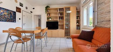Attico / Mansarda di 60 m² con 2 locali a Ancona