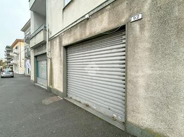 NEGOZIO A IVREA