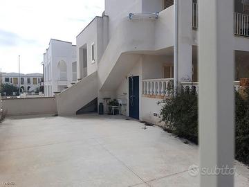 Trilocali platone posto auto internopescoluse