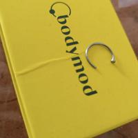 Nostril cerchietto in titanio color argento