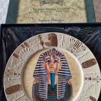 Piatto egiziano decorato