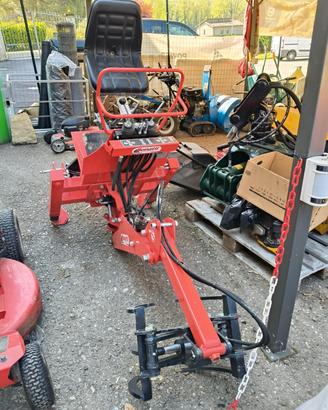 RETRO ESCAVATORE PER TRATTORE